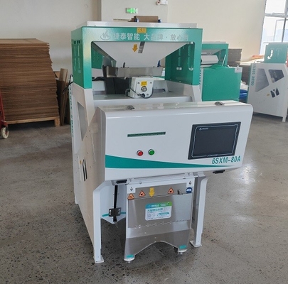 Macchina ottica per la classificazione del colore del riso bianco